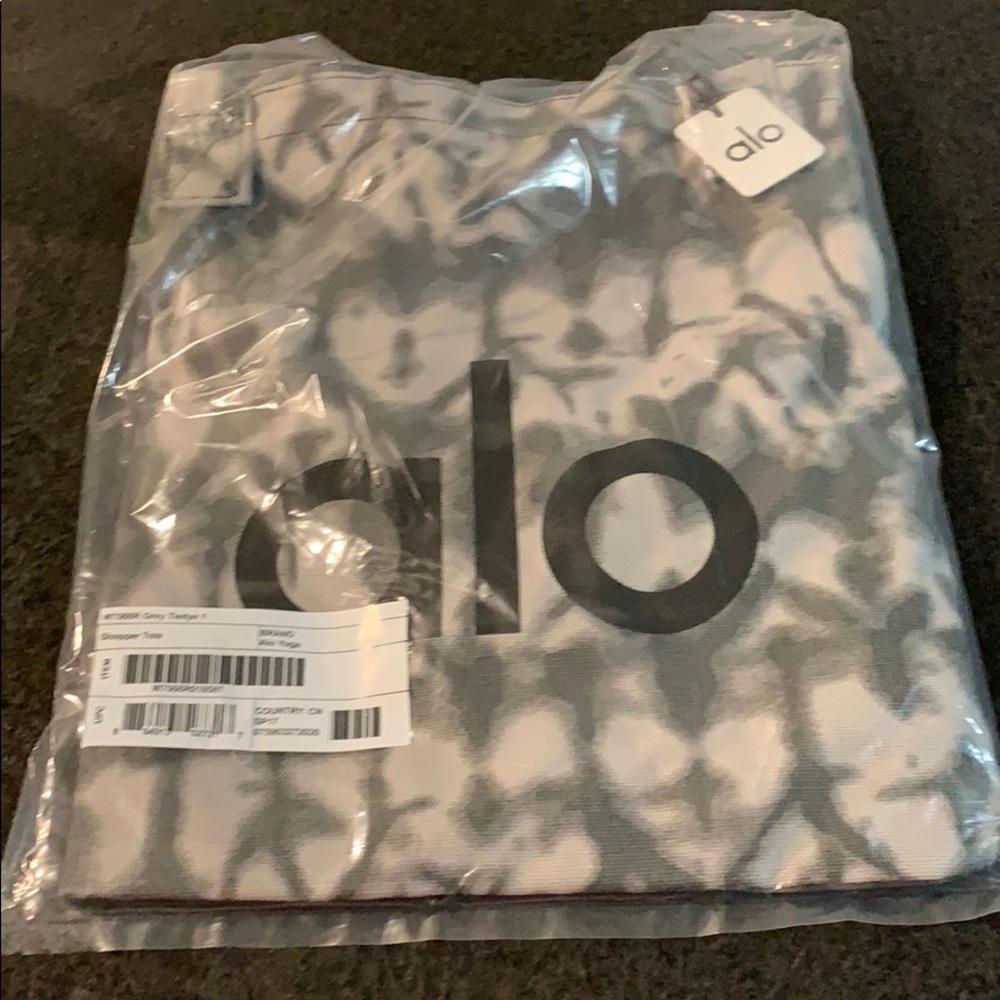 Alo tote